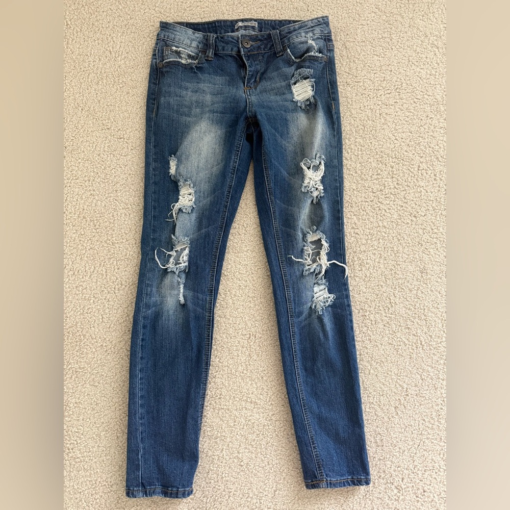 Soundgirl Distressed Blue Jeans size 9